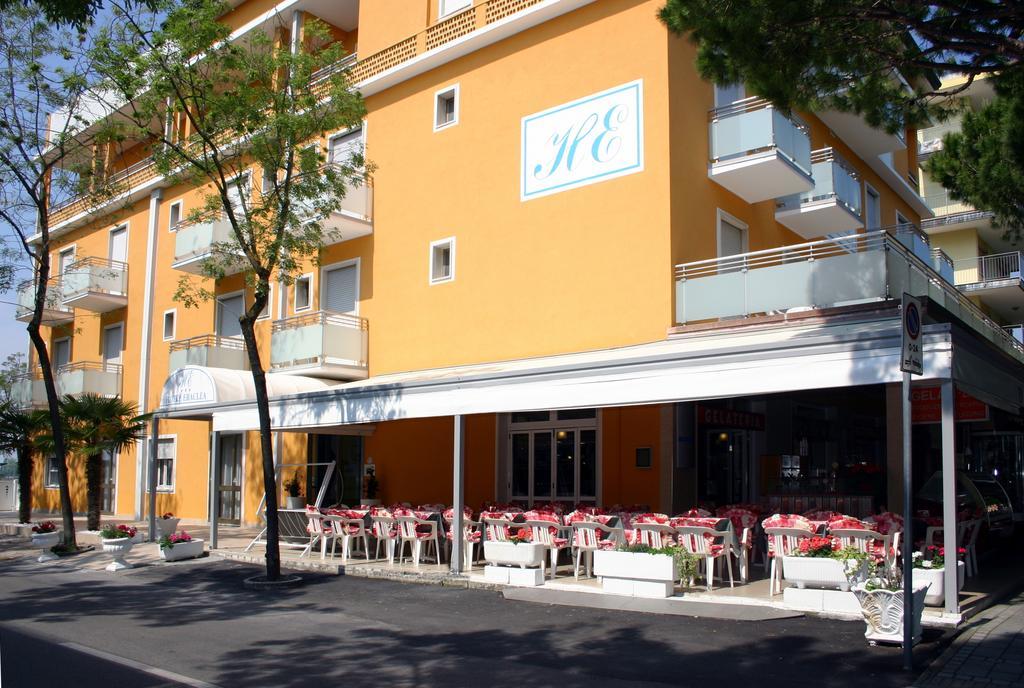 לידו די ג'סולו Hotel Eraclea מראה חיצוני תמונה